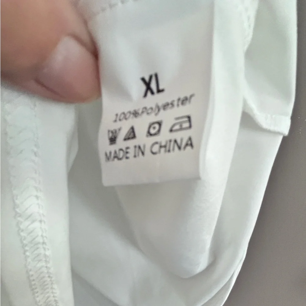 NEW Barbie Beach Theme Top Sleeveless Size XL - Picture 5 of 5